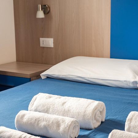 Bed & Blu Hotel La Caletta Exterior photo